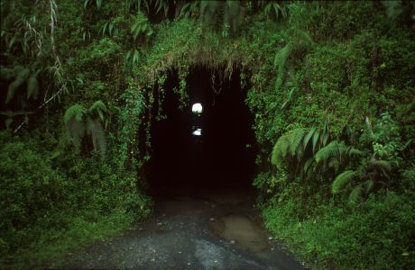 Tunel skrz sedlo Tearoa